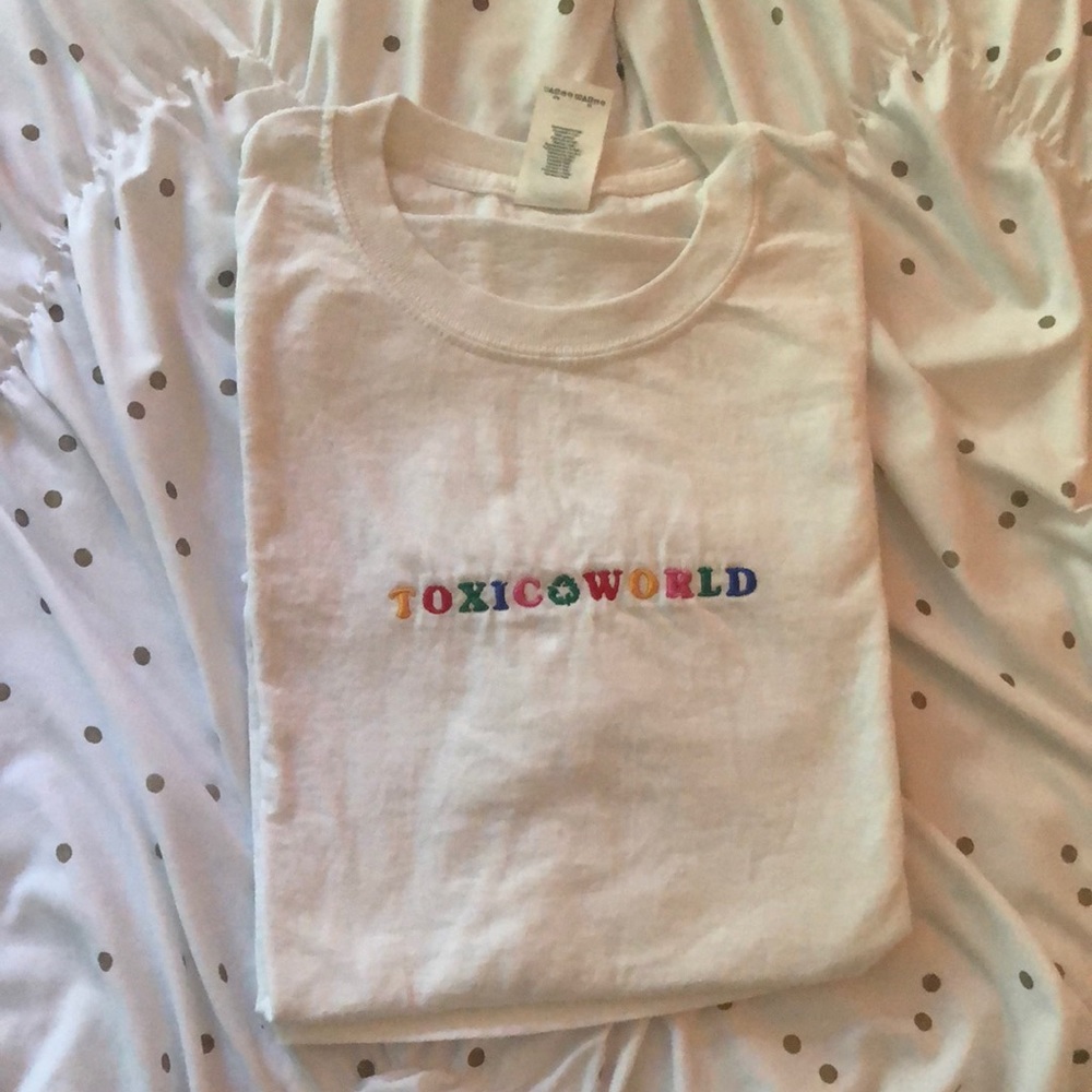 Rue 21 t-shirt